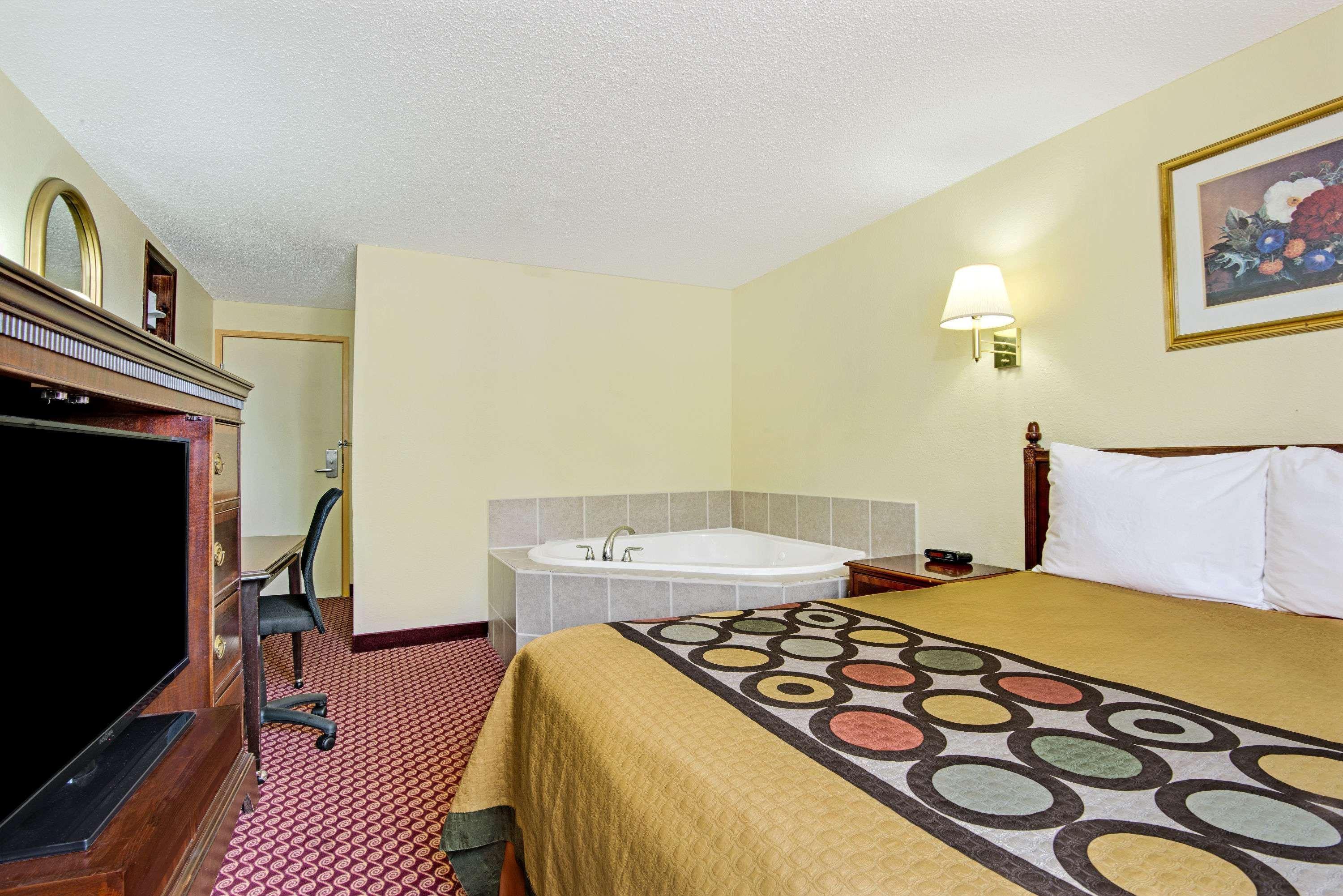 Baymont Inn & Suites By Wyndham Liberty Kültér fotó