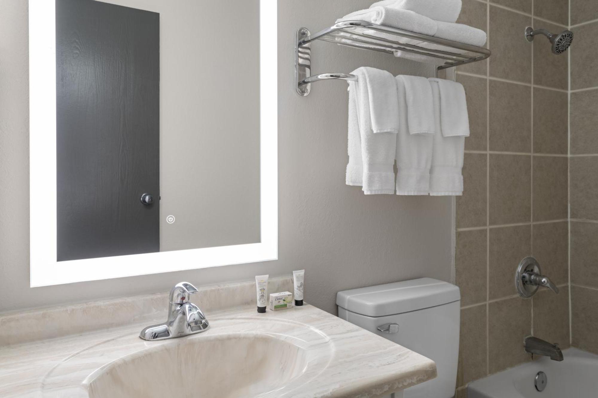 Baymont Inn & Suites By Wyndham Liberty Kültér fotó